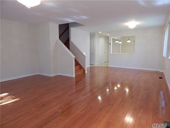 4th image of 1790 Front St APT 19