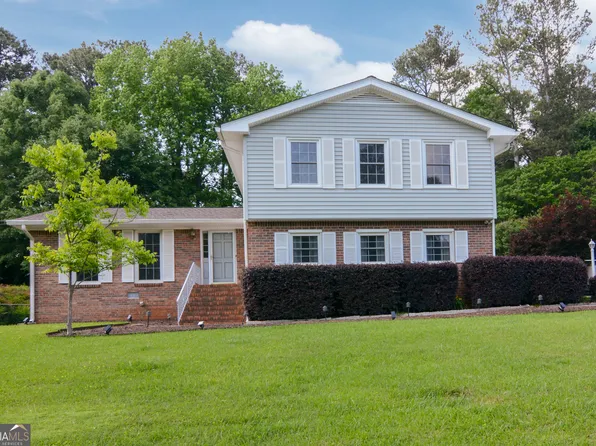 3407 Larch Pine Dr, Duluth, GA 30096