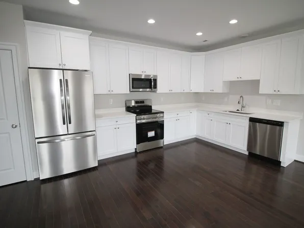 1704 W Cary St, Richmond, VA 23220