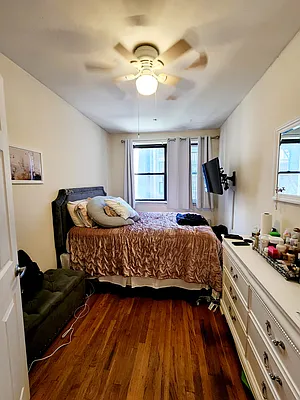 Rented by Oxford Property Group | media 11