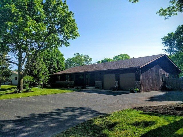 1st image of 26114 W Bonnell Ct