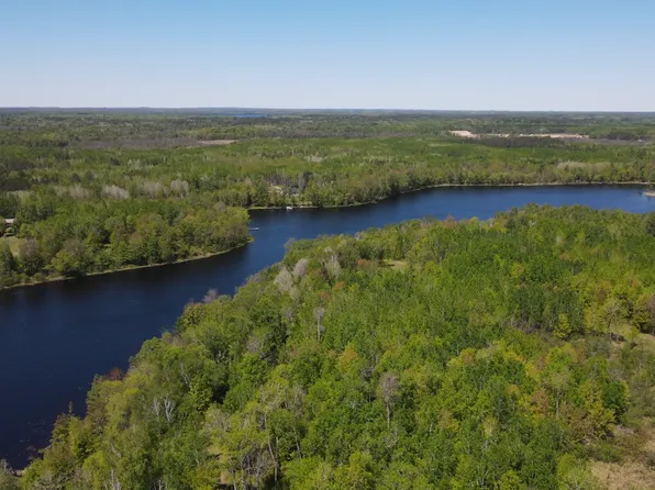 2 Hanson Lake Rd, Grand Rapids, MN 55744