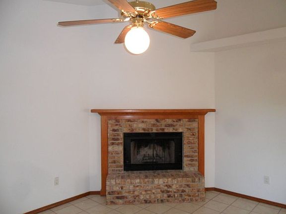 3rd image of 5401 Gold Rush Dr NW