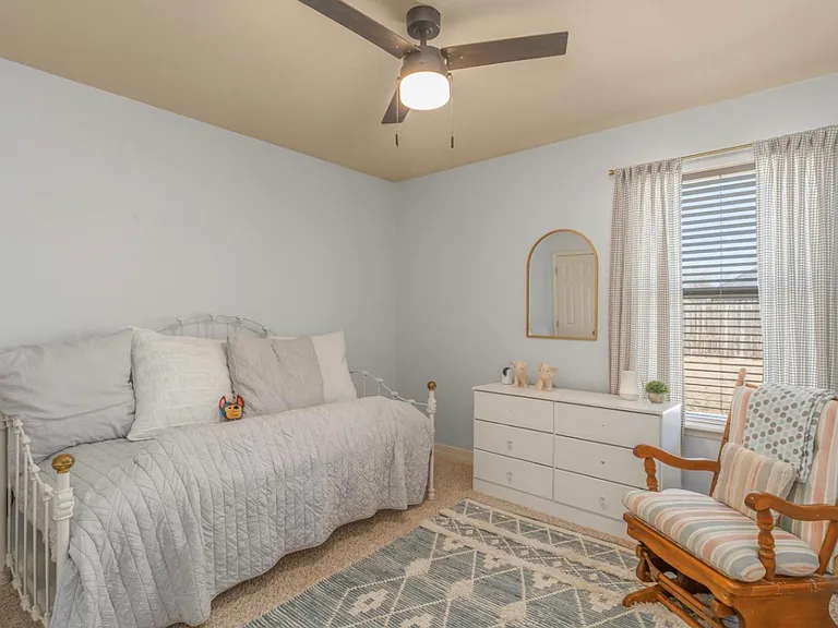 2213 Shumark Trl — Photo 21