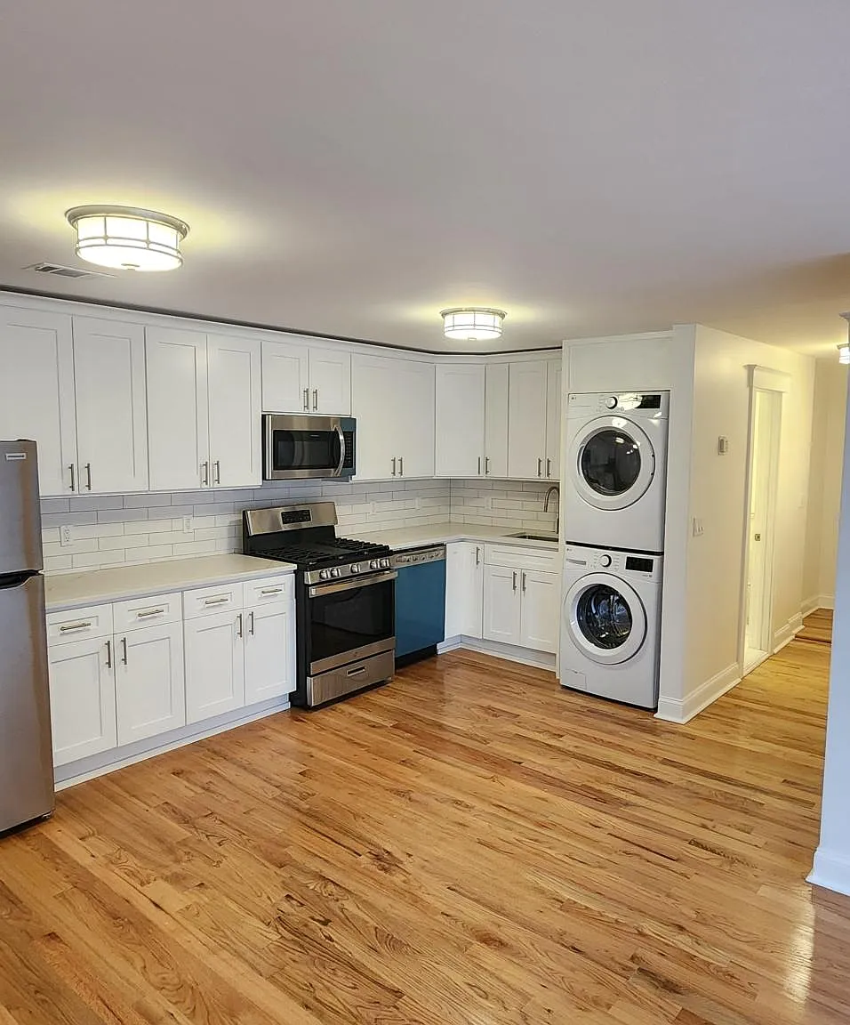 5 Poplar St — Photo 1