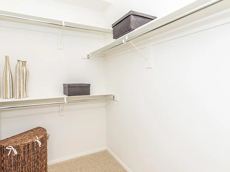 Meadow Square Apartment Homes — Photo 40