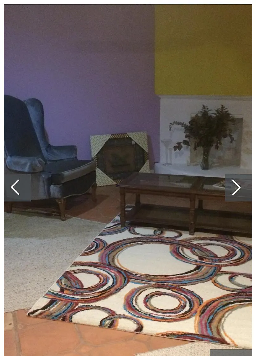 20 Leslie Rd — Photo 2