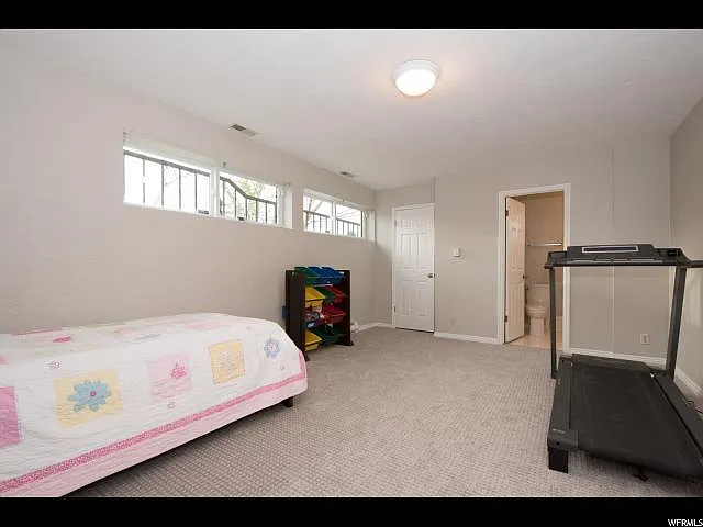 1407 S Chancellor Way — Photo 20