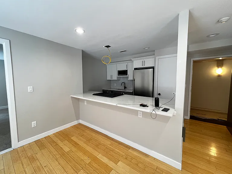 Deacon Court - 1661 Washington Street — Photo 96