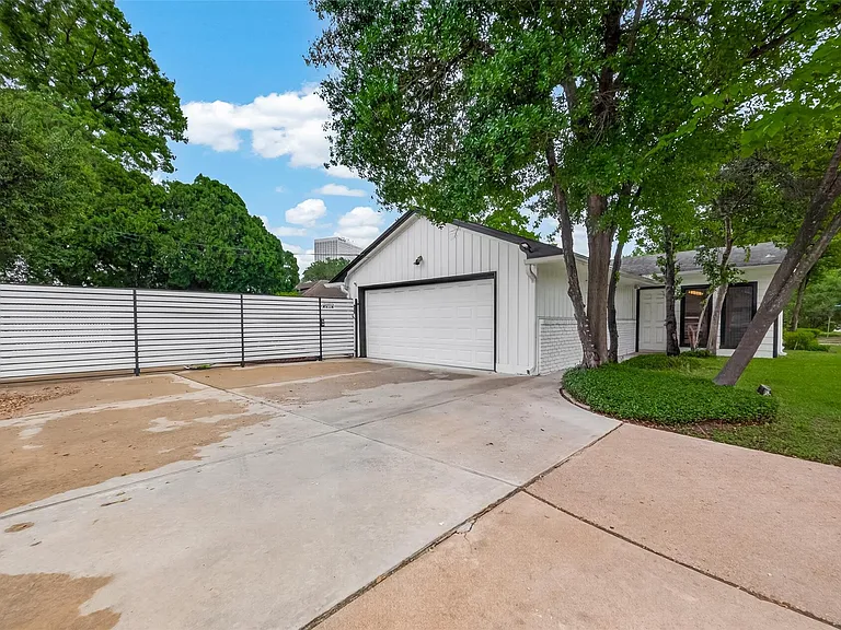 5666 Overbrook Ln — Photo 30