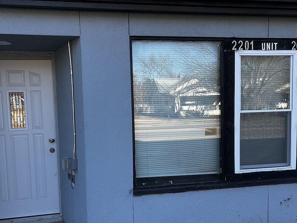 1st image of 2201 W Douglas Ave #200