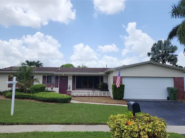 10900 NW 20th St, Pembroke Pines, FL 33026