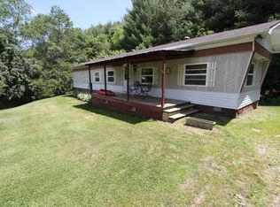 219 Reservation Ln, Mouth Of Wilson, VA 24363
