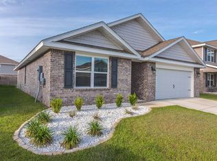 1012 Limpkin St, Crestview, FL 32539