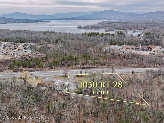 2nd image of 1050 Route 28
