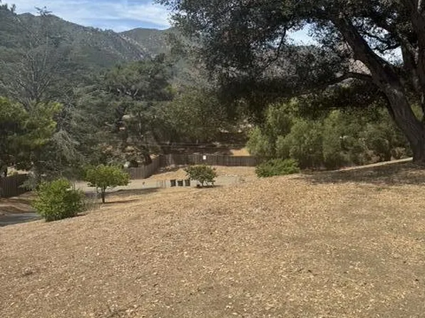 580 Mountain Green Dr, Calabasas, CA 91302