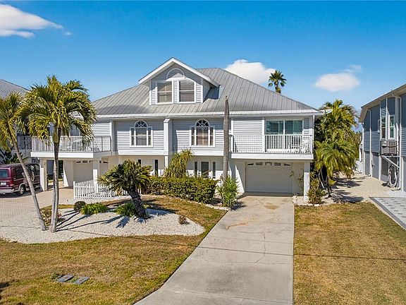 2nd image of 12130 Siesta Dr