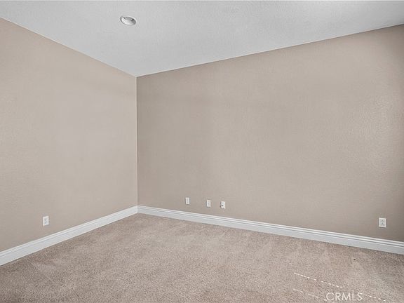 5th image of 34041 Lily Rd