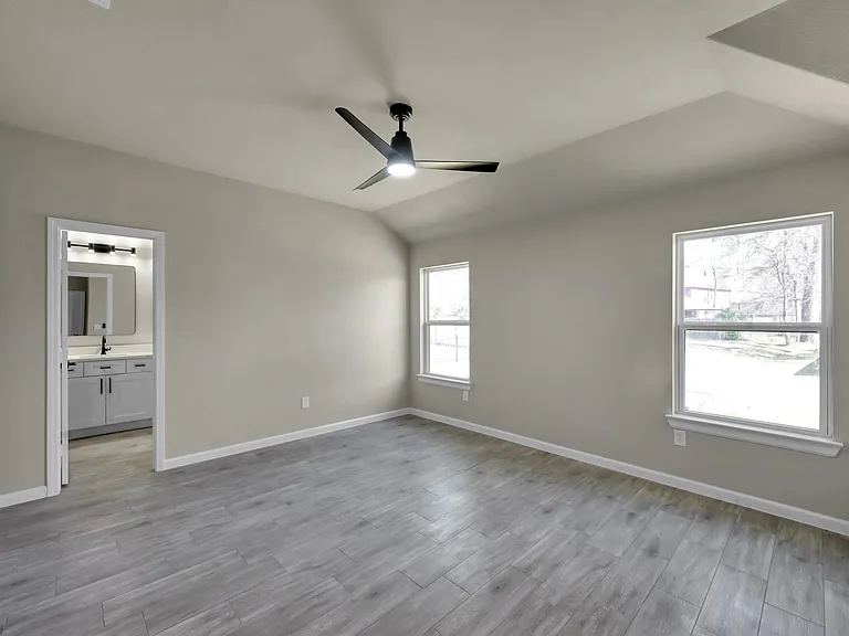 106 Harbor Court Dr — Photo 17