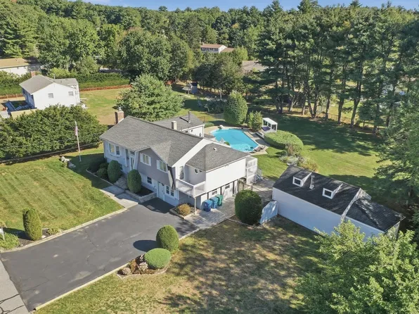 6 Ashdale Dr, North Billerica, MA 01862