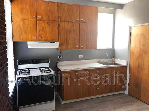 4th image of 4915 Itaska St Unit A