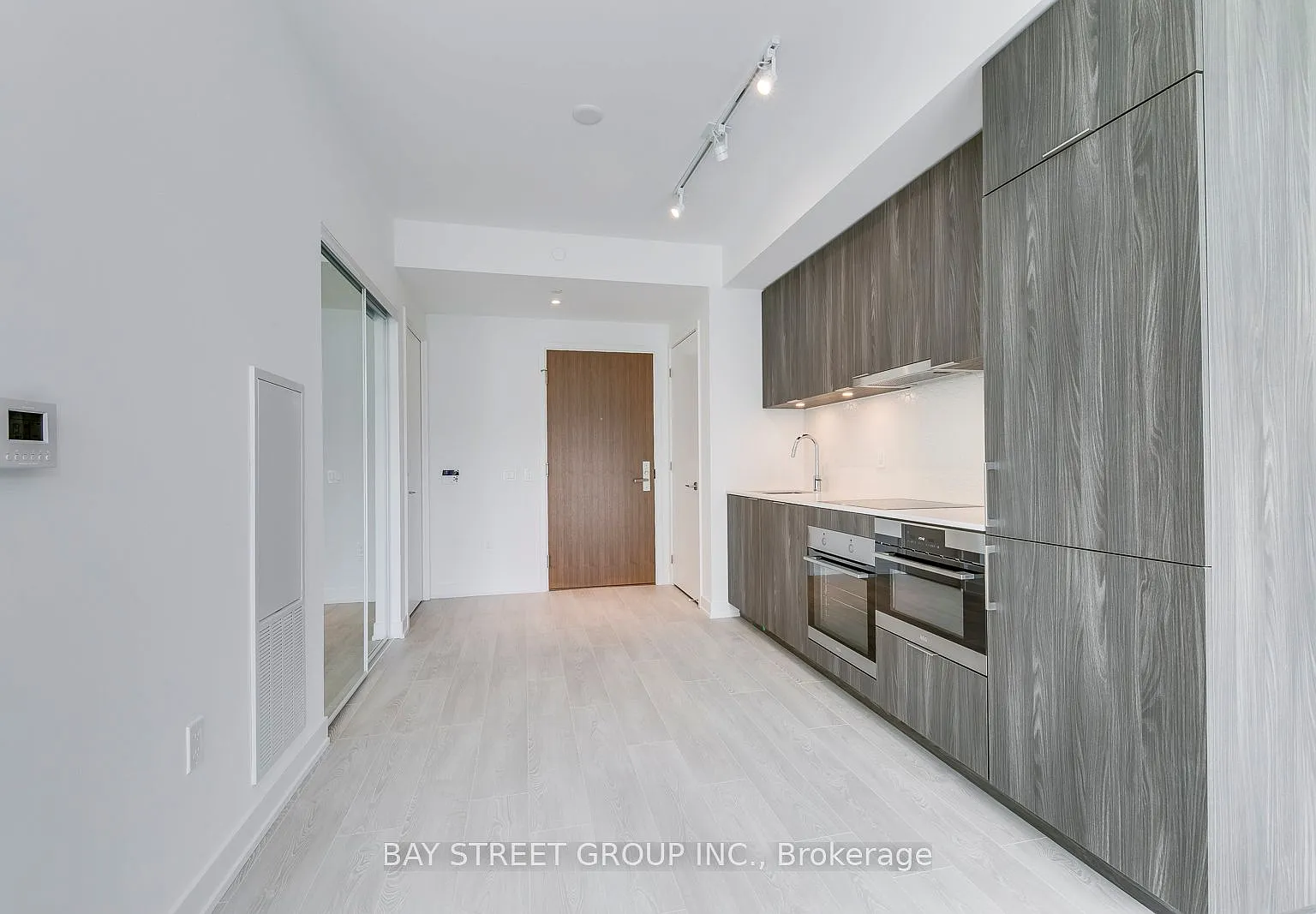 1 bed, $2,250 — Photo 4