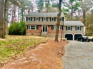 5 Heritage Ln, Lynnfield, MA 01940