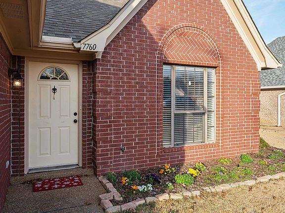 2nd image of 7760 Shadow Elm Ln