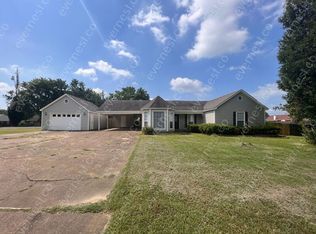 3985 Fernway Dr, Horn Lake, MS 38637