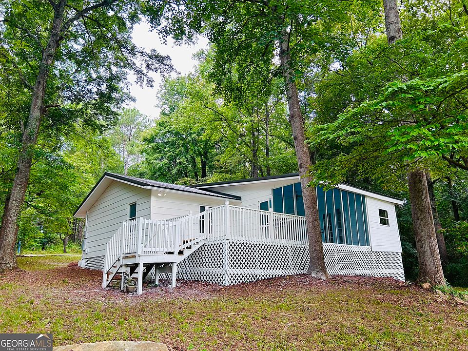 1st image of 122 Rock Ln