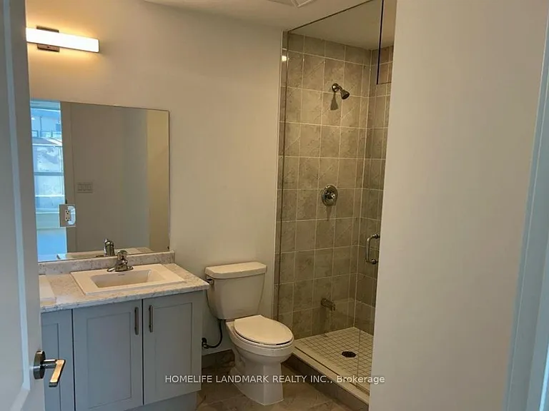 1063 Douglas McCurdy Cmn #310 — Photo 10
