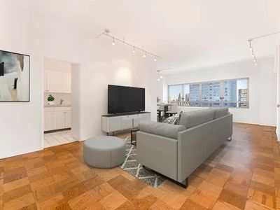 170 W End Ave APT 30D, New York, NY, 10023