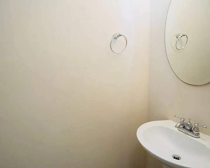 223 Forest Green Dr — Photo 12