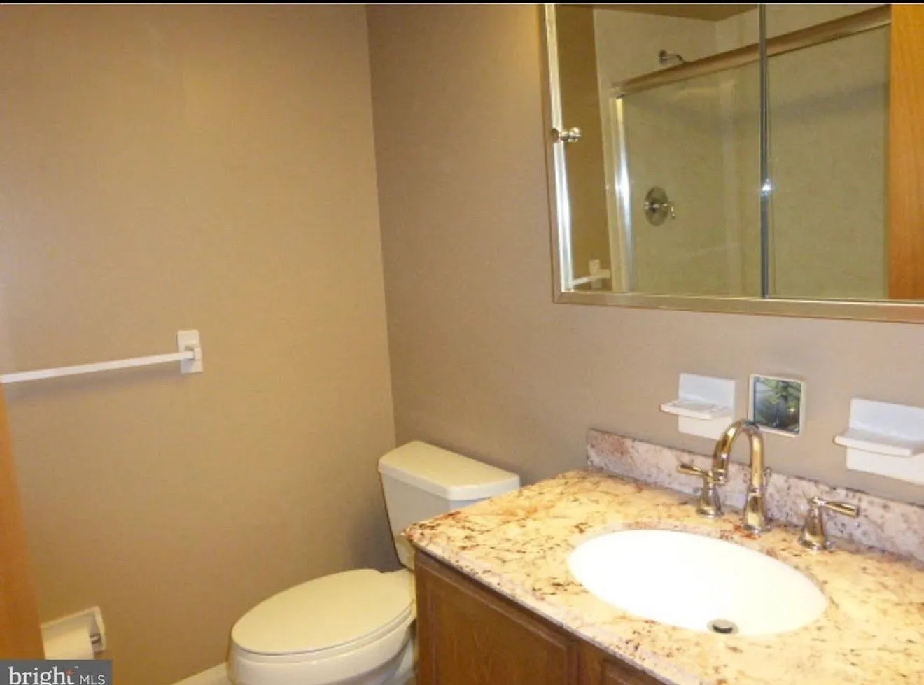 2 bed, 1179 sqft, $2,200 — Photo 4