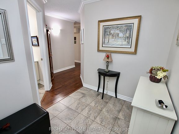 5th image of 2 Warner St #301