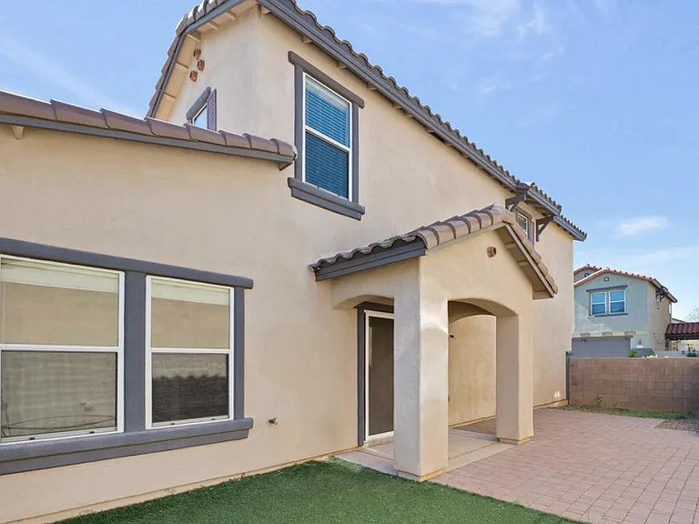 150 W Paseo Celestial — Photo 15