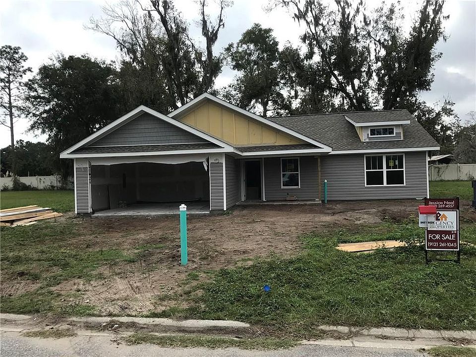 1st image of 354 Pecan Point Dr E