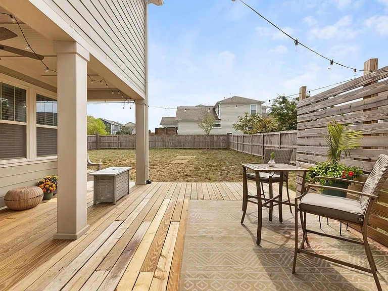 3334 Vinemont Dr — Photo 42