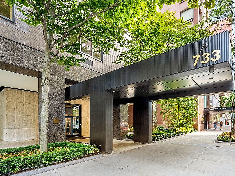 1st image of 733 Park Ave Floor 9