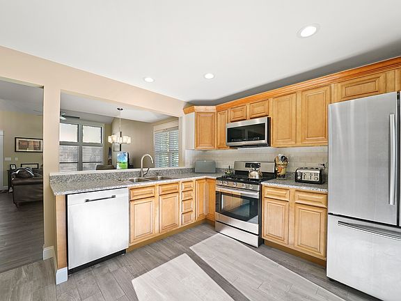 3rd image of 2926 Ashton Ct