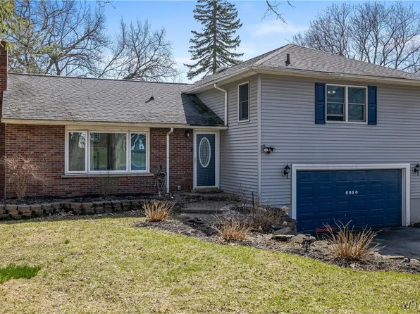 6950 Chestnut Ridge Rd, Lockport, NY 14094