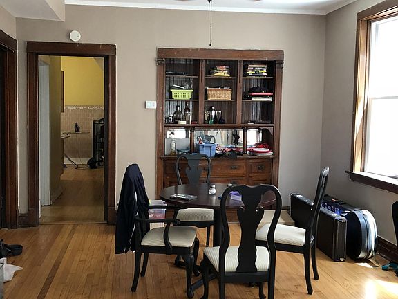 4th image of 2109 N Sawyer Ave APT 2R