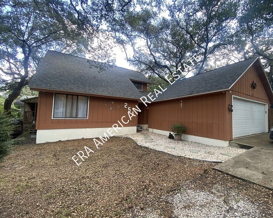 1st image of 251 Ewing Ct