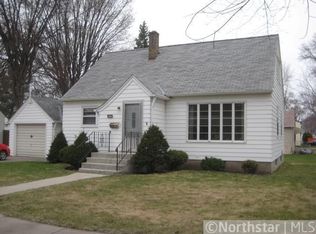 425 E 3rd St, Litchfield, MN 55355