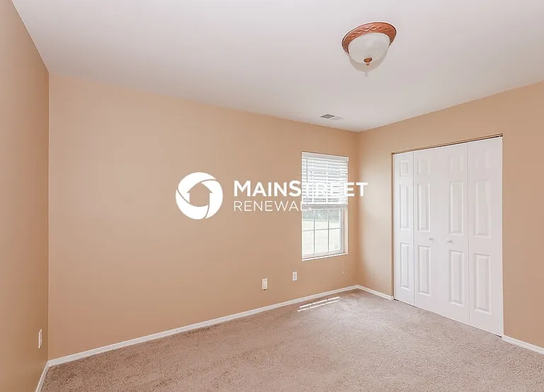 13504 Trickling Water Ct — Photo 11