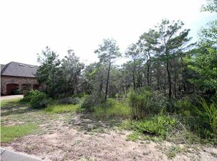 2799 Manor Cir, Gulf Breeze, FL 32563