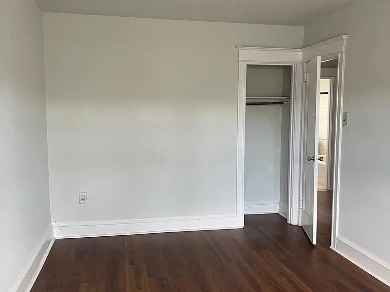 Bedroom 2, picture #2