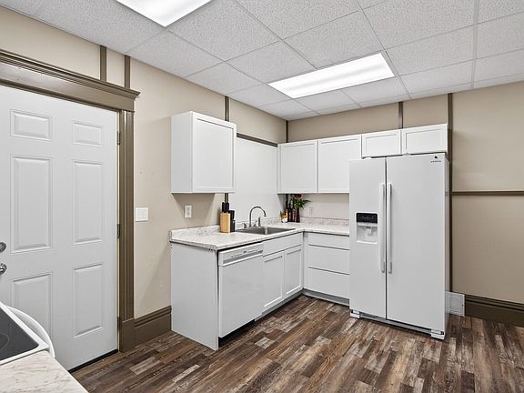 5th image of 602 3rd St N