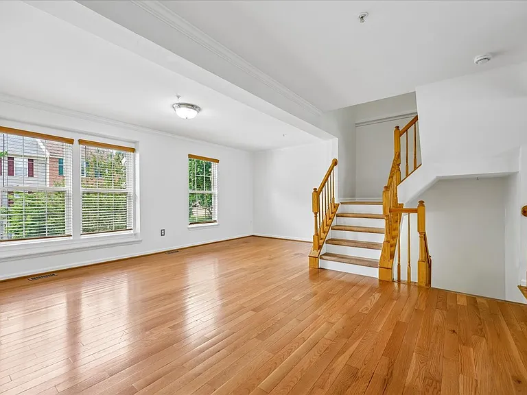 4616 Ripley Manor Ter — Photo 29