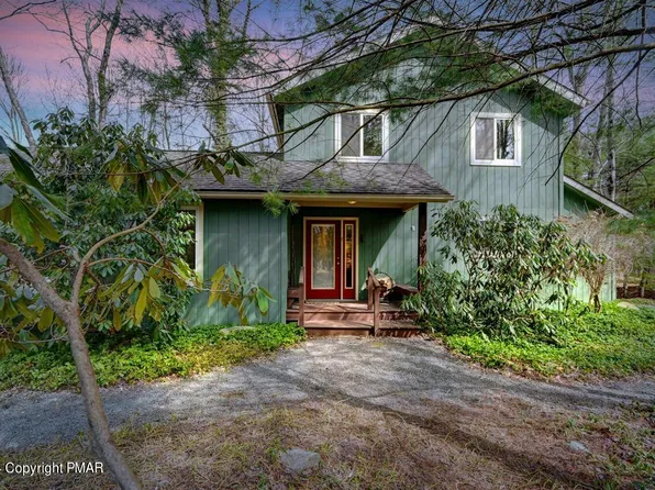 255 Long View Ln, Pocono Pines, PA 18350